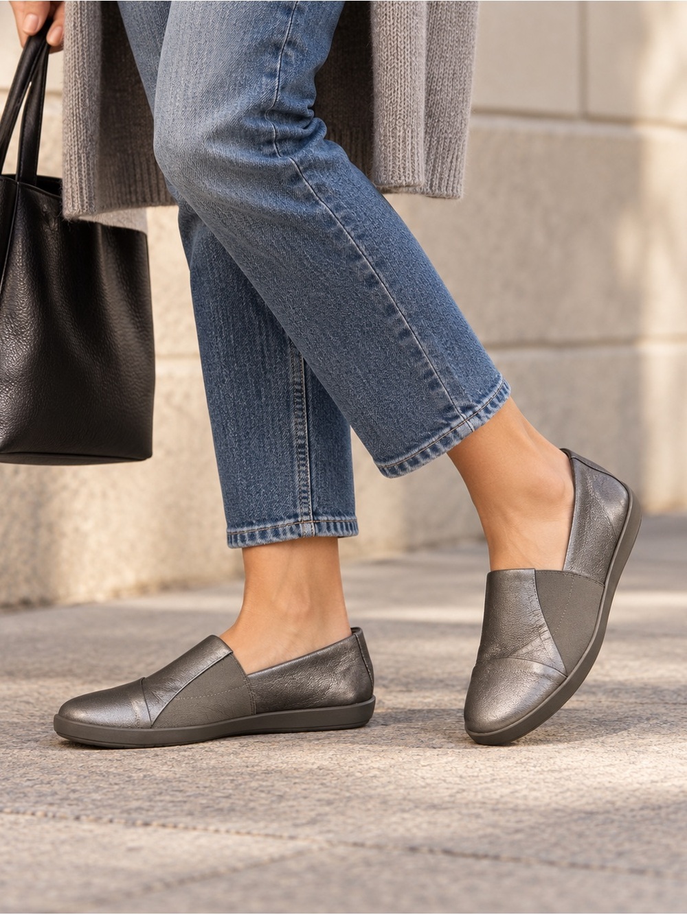 Eileen Fisher Metallic Gray Leather Slip On Sneakers Loafers Flats Size 8